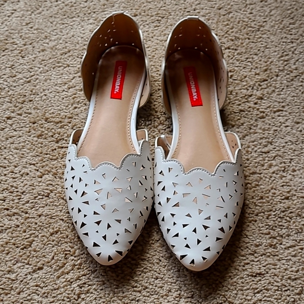 White flats